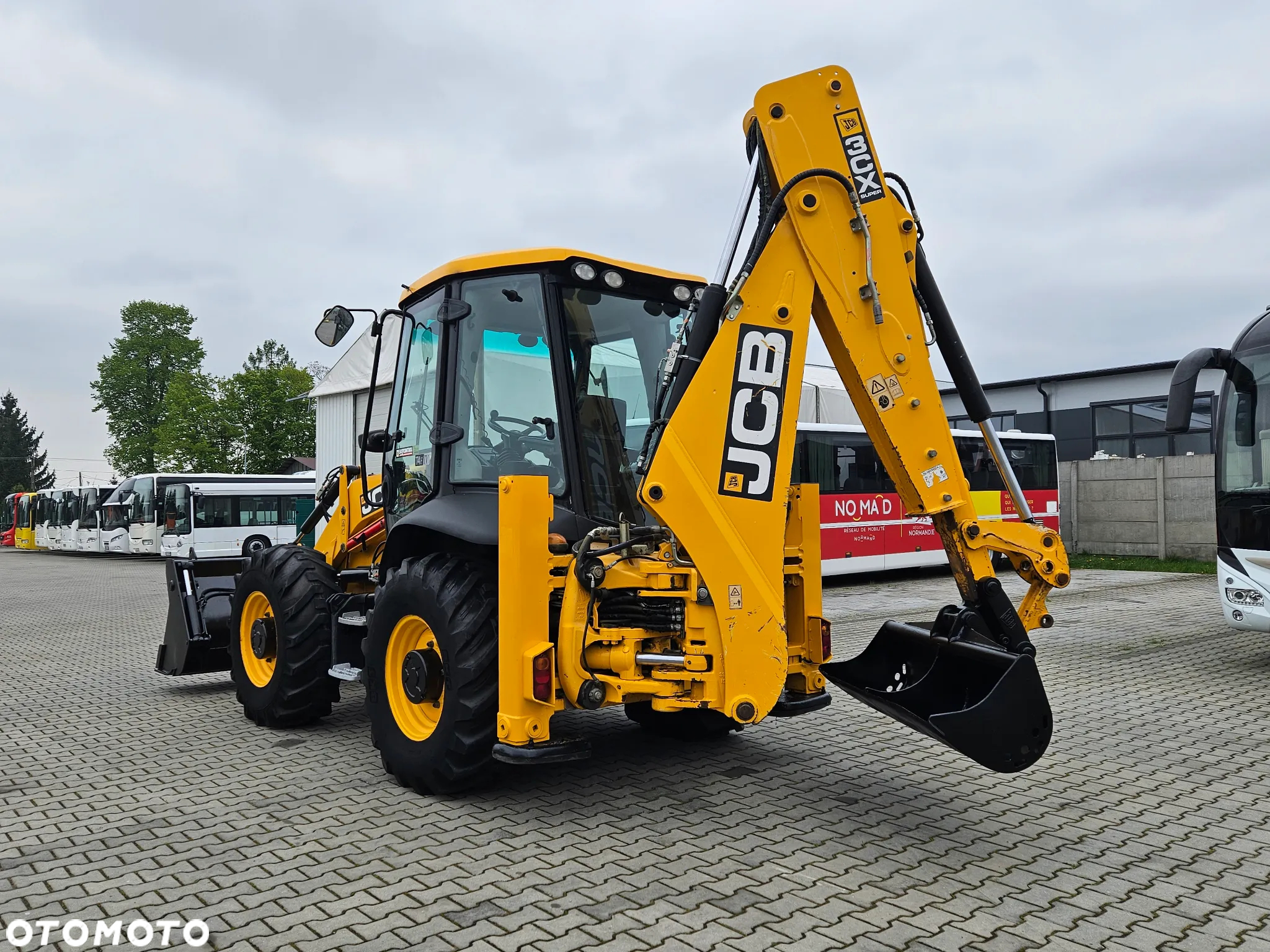 JCB 3CX SUPER / SPROWADZONA / 7 800 MTH / JOYSTICK / 92 KM / WIDLY - 32