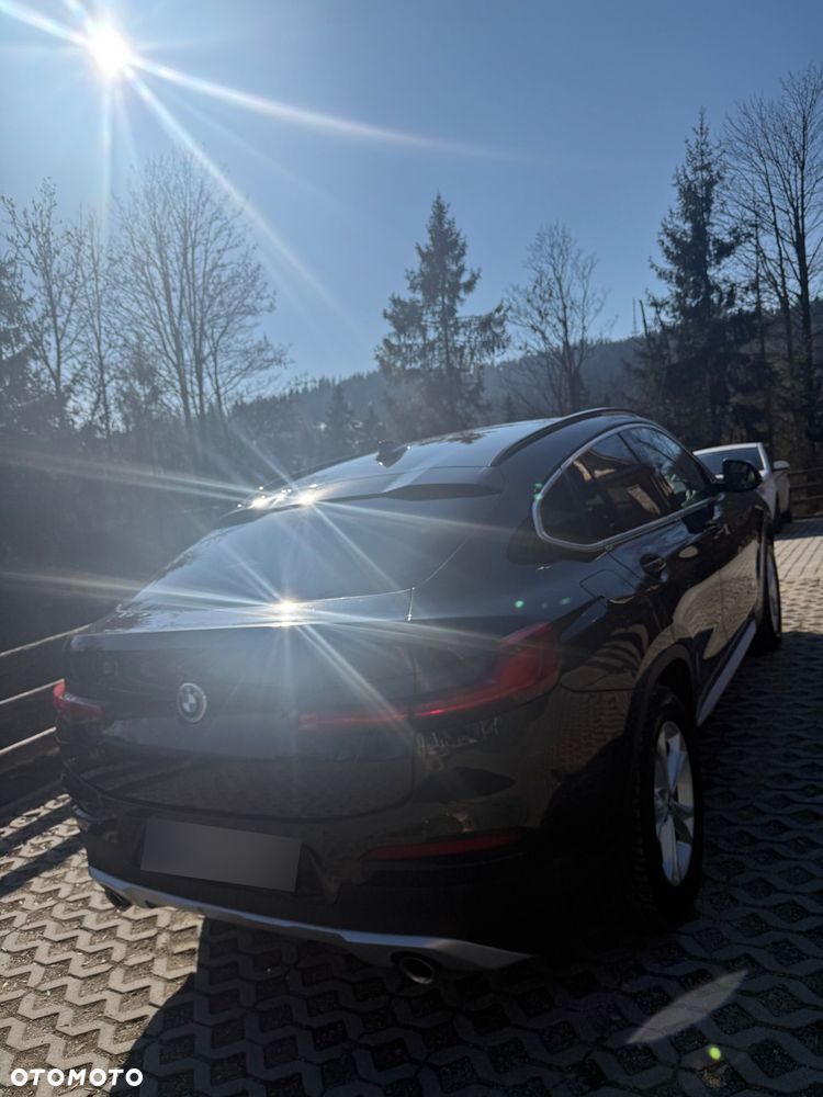 BMW X4 xDrive20i xLine sport - 3