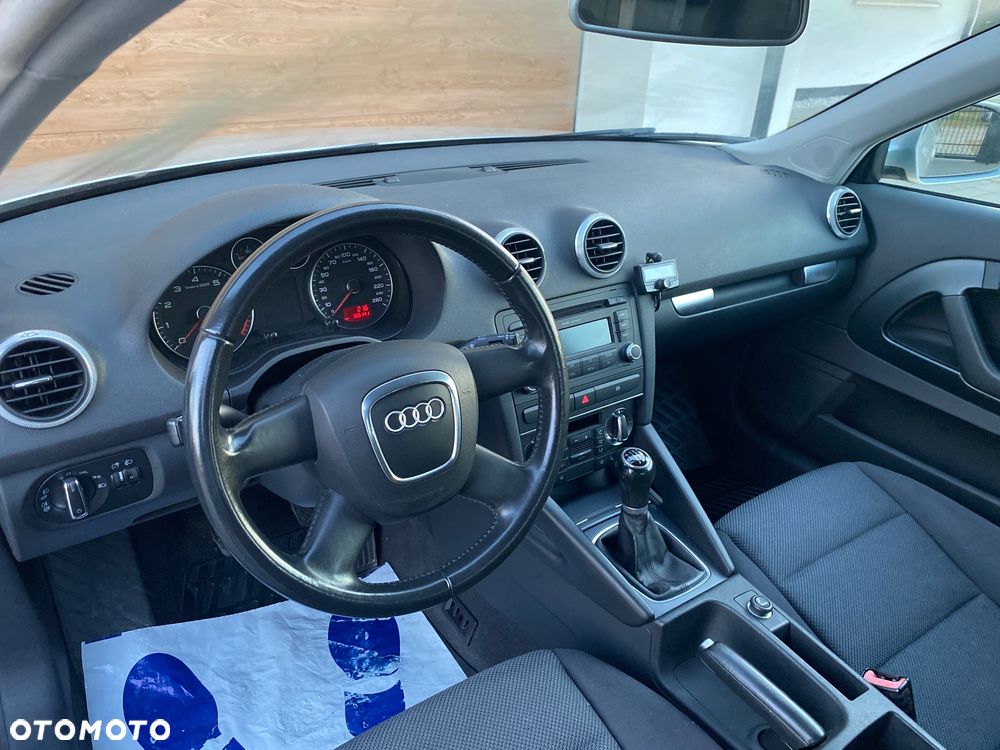 Audi A3 3-drzwiowe 1.4 TFSI Attraction - 30