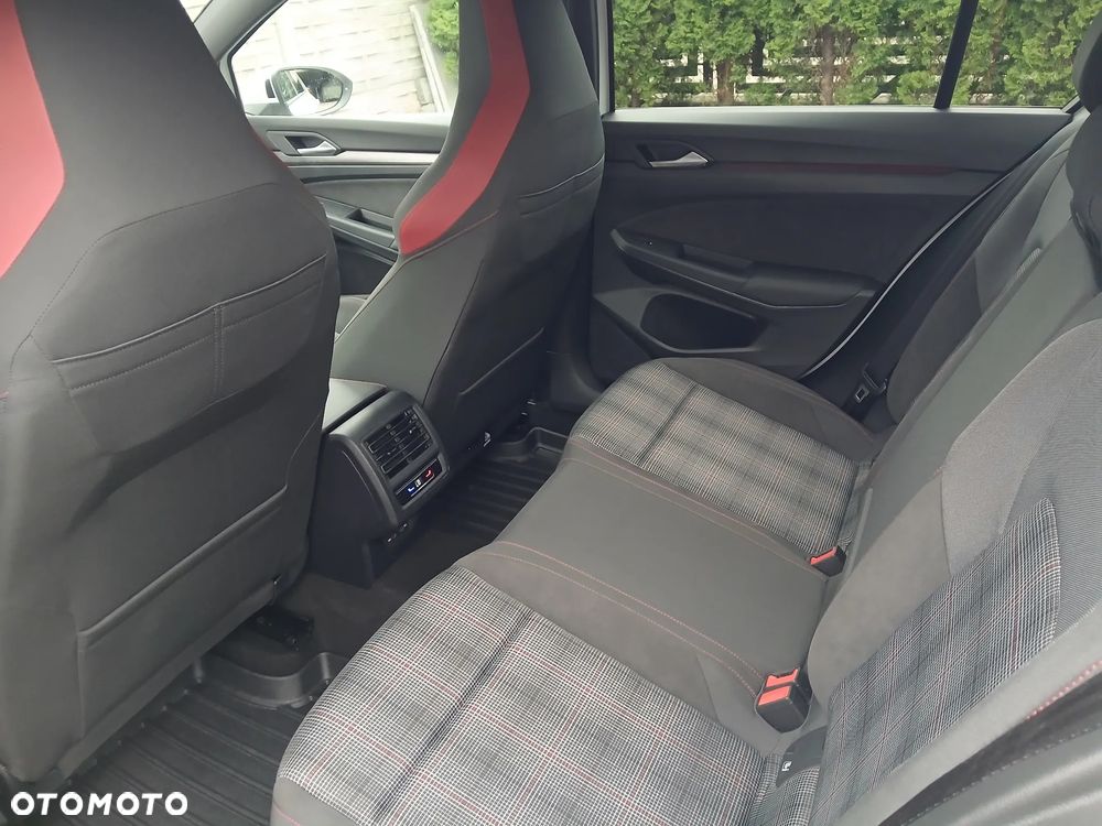 Volkswagen Golf 2.0 TSI OPF DSG GTI - 12
