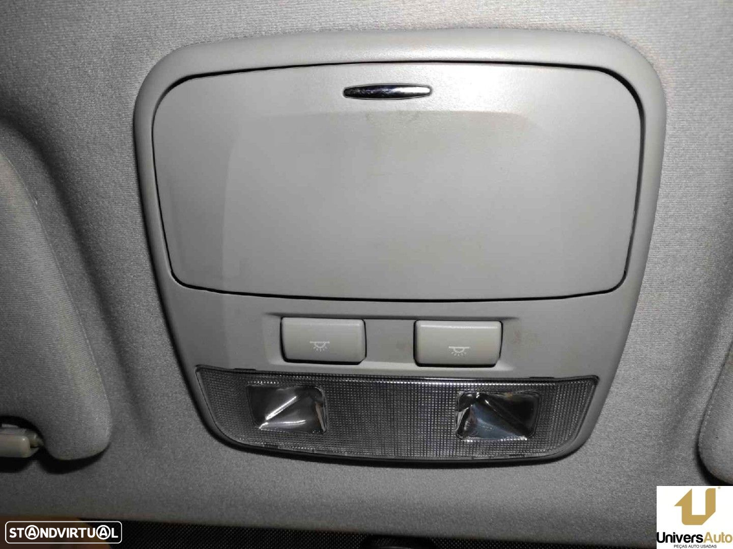LUZ INTERIOR HYUNDAI SANTA FE (SM) 2.0 GLS CRDI - 15