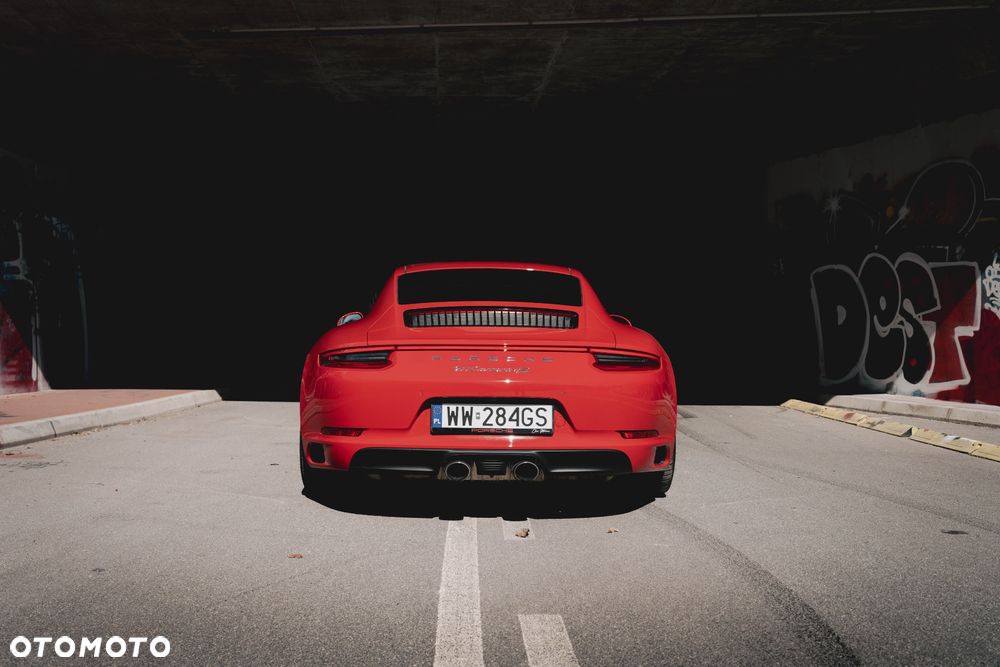Porsche 911 Carrera 4S PDK - 14