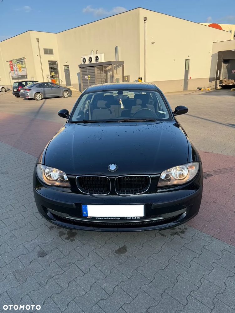 BMW Seria 1 116i - 8