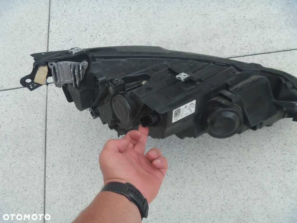 5H1941005C VW GOLF VIII LAMPA LEWA FULL LED ORYGINAŁ IGŁA - 5