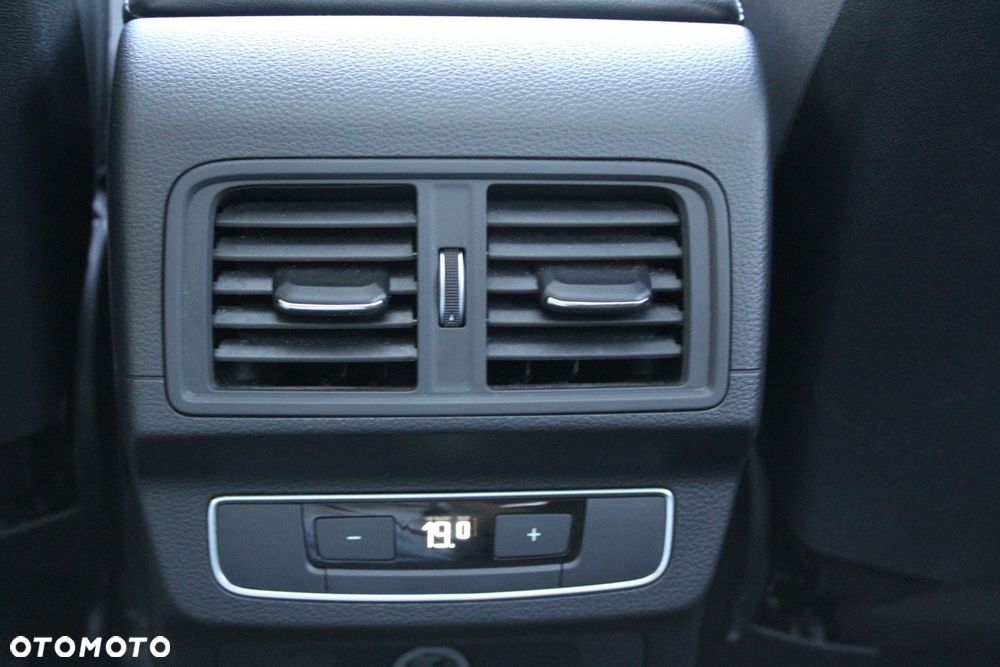 Audi Q5 Sportback - 28