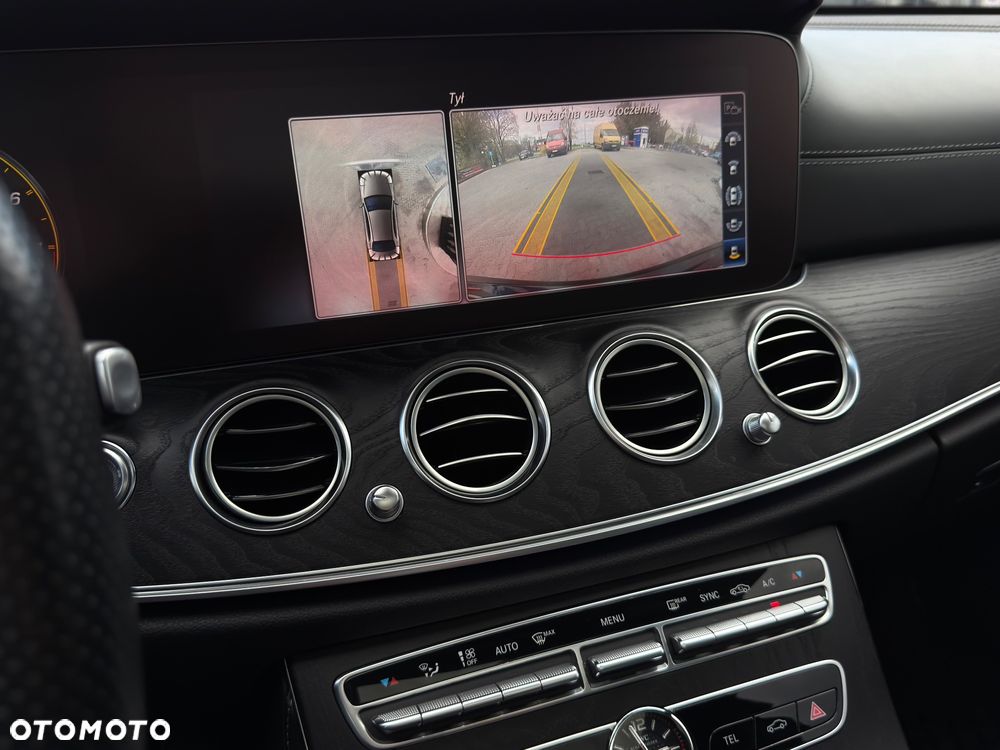 Mercedes-Benz Klasa E AMG 63 S 4-Matic+ - 35