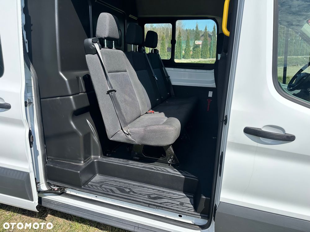Ford Transit - 11