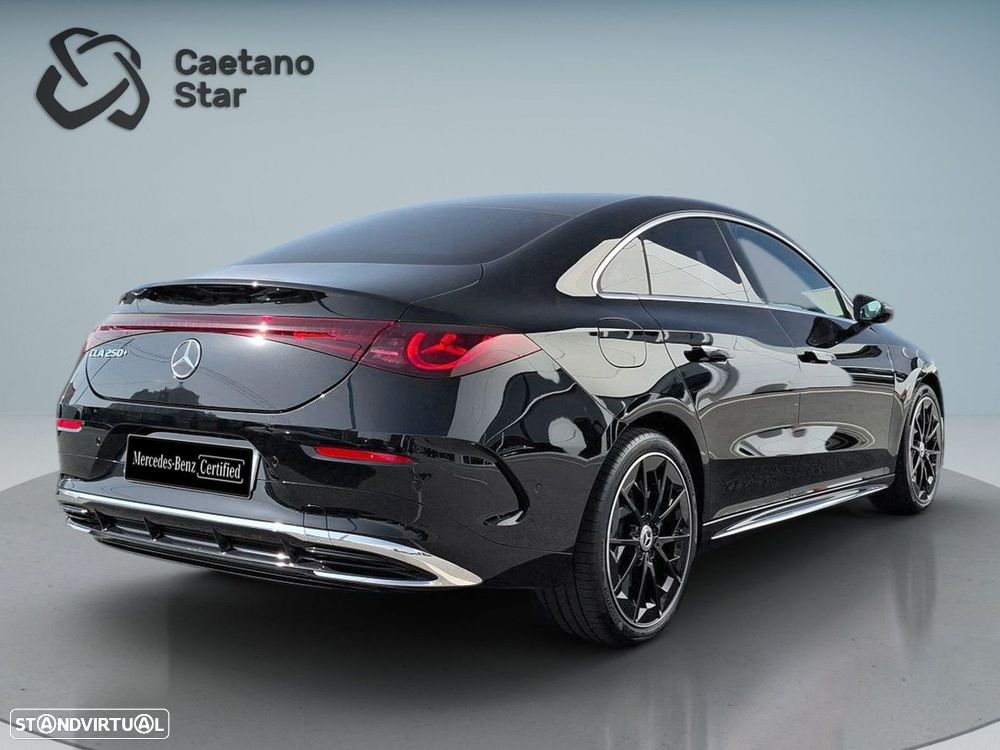 Usado Mercedes-Benz CLA 250+ 2025 - 56 500 EUR, 3 500 km - Standvirtual.com