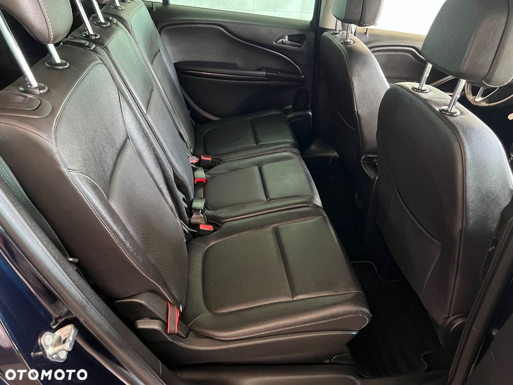 Opel Zafira 1.6 T Enjoy S&S - 24