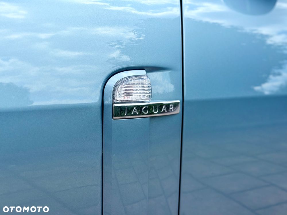 Jaguar XK - 17