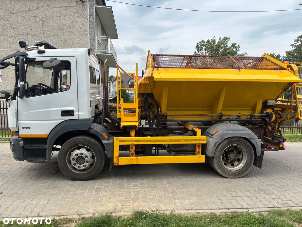 Mercedes-Benz Atego 1221 4x2 piaskarka solarka pług - 3