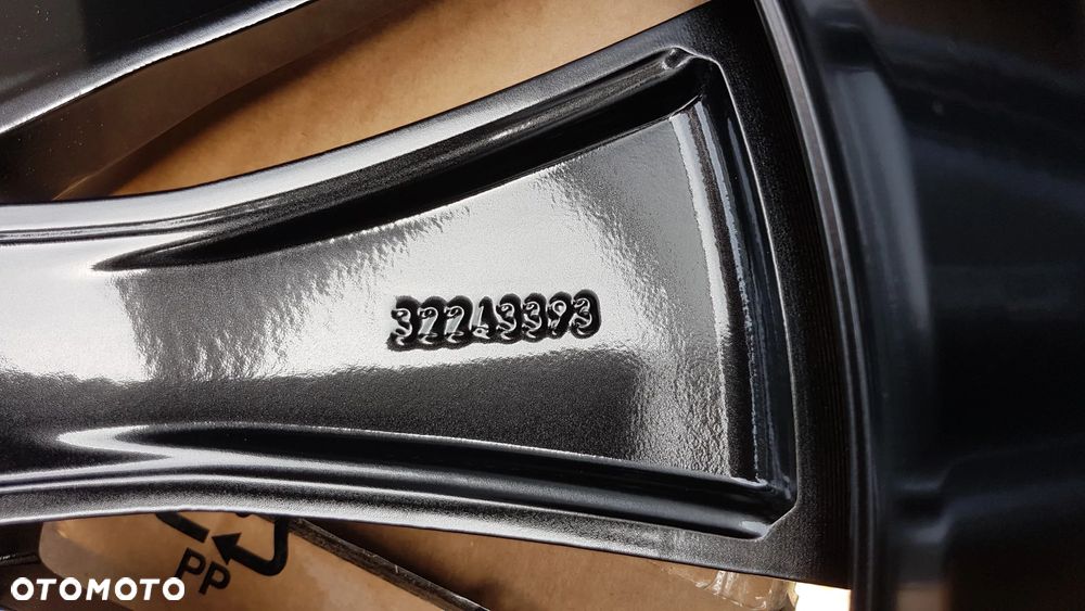 VOLVO S60 V60 FELGA ALUMINIOWA 8,5Jx19H2 ET47 - 4