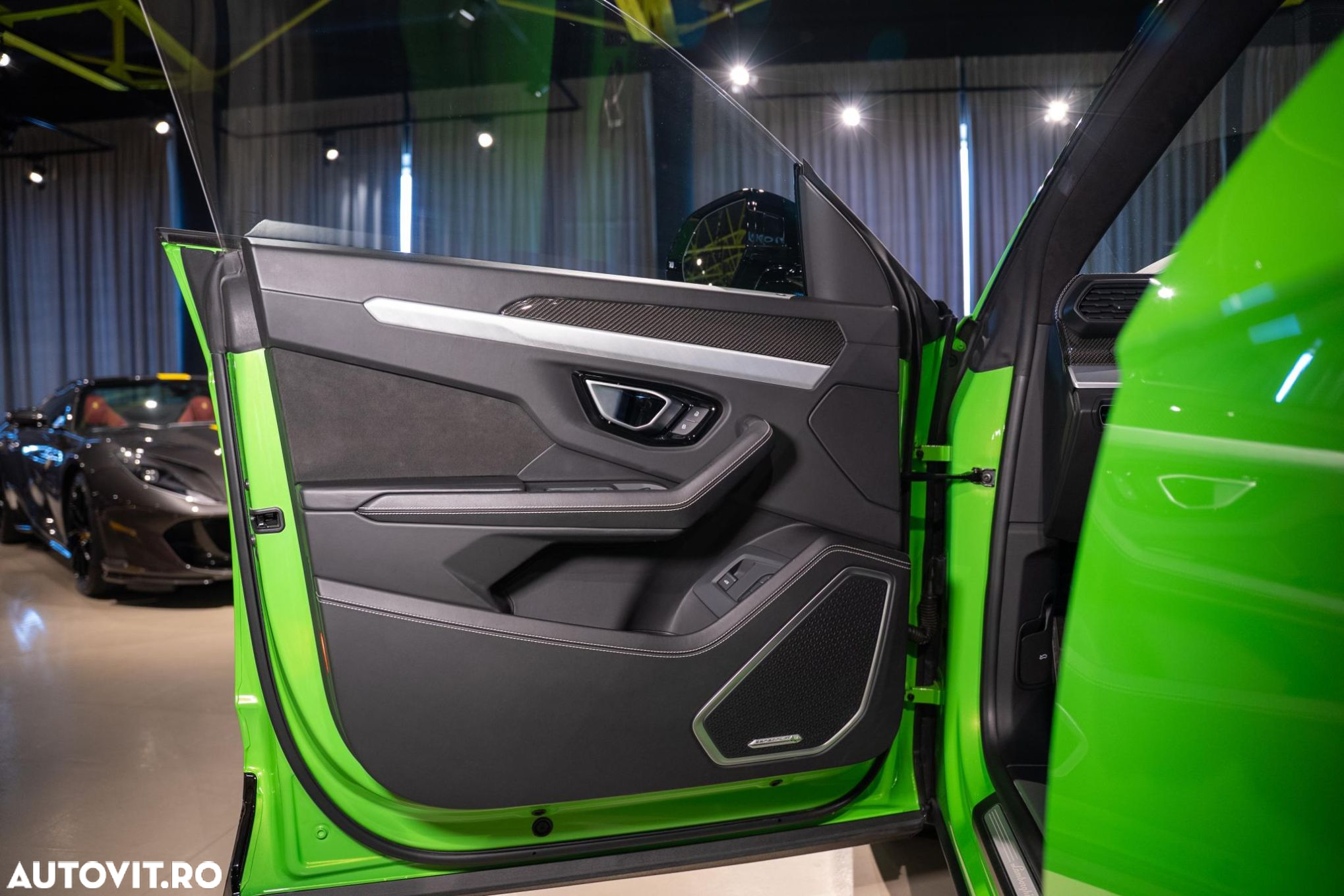 Lamborghini URUS - 17
