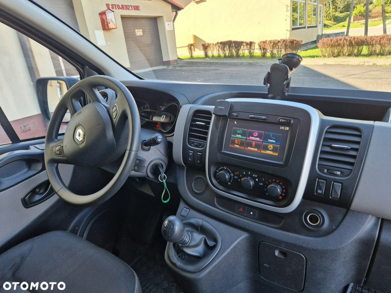 Renault Trafic - 10