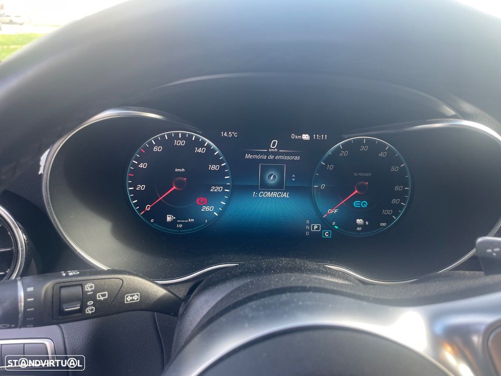 Mercedes-Benz C 300 BlueTEC Hybrid AMG Line - 11