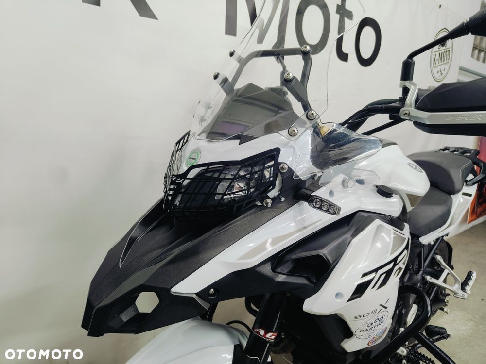 Benelli TRK 502X - 21