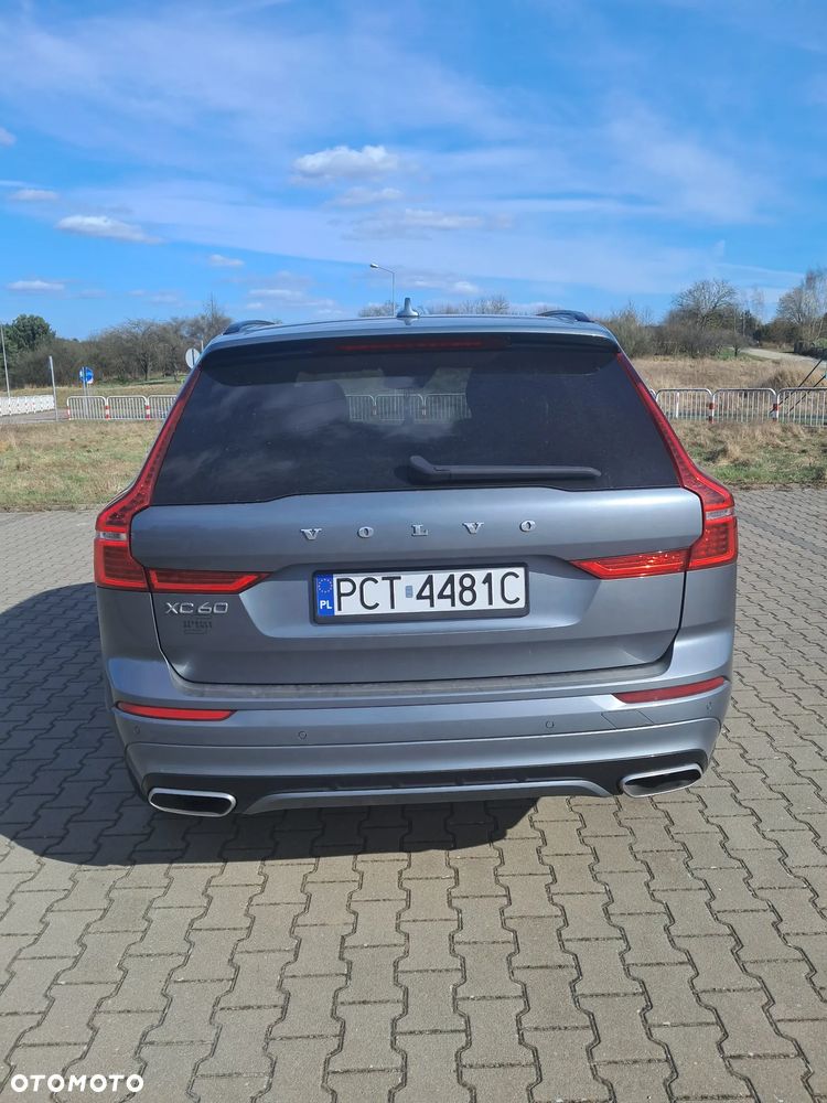 Volvo XC 60 D3 R-Design - 3