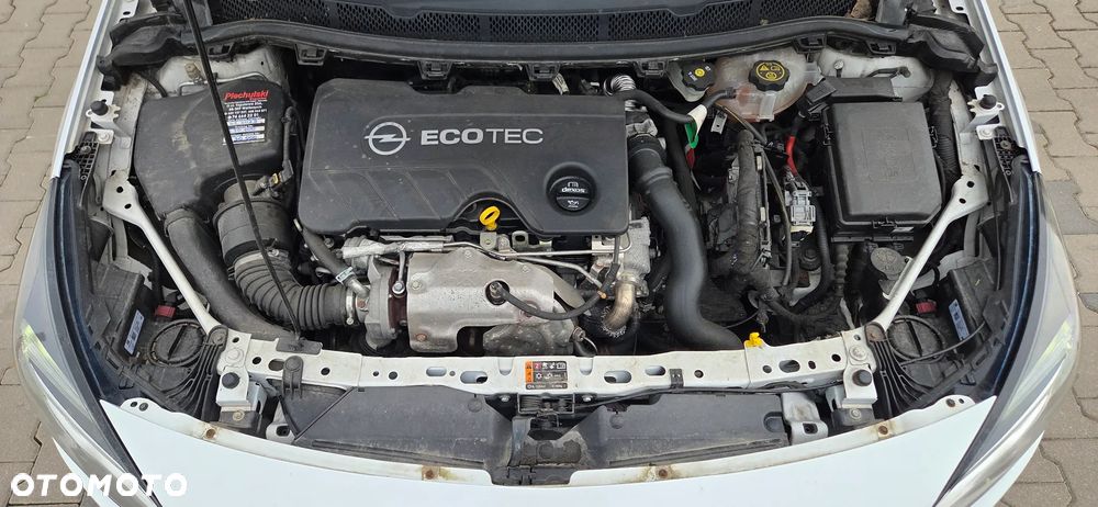 Opel Astra 1.6 CDTI Essentia - 13