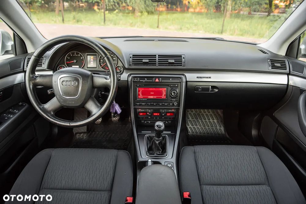 Audi A4 Avant 1.8 T quattro - 24