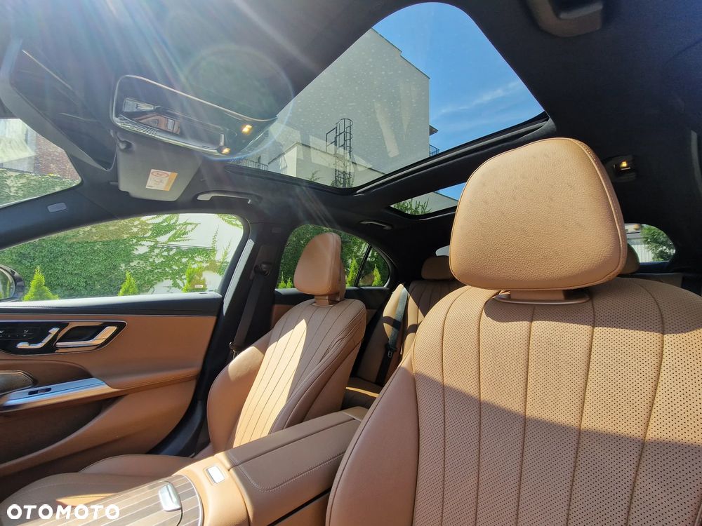 Mercedes-Benz Klasa E 220 d mHEV Exclusive 9G-Tronic - 16