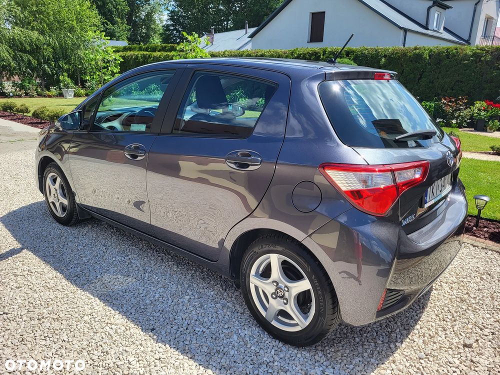 Toyota Yaris 1.5 Premium CVT - 16