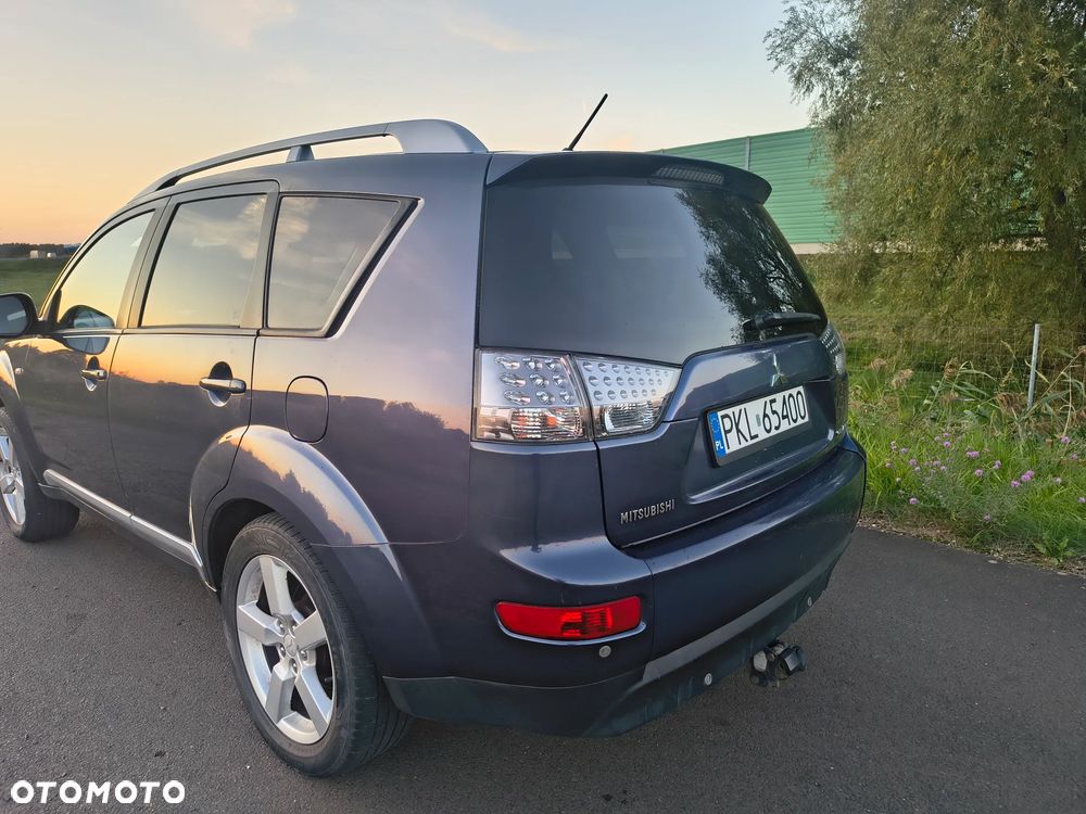 Mitsubishi Outlander 2.4 4WD Intense - 5