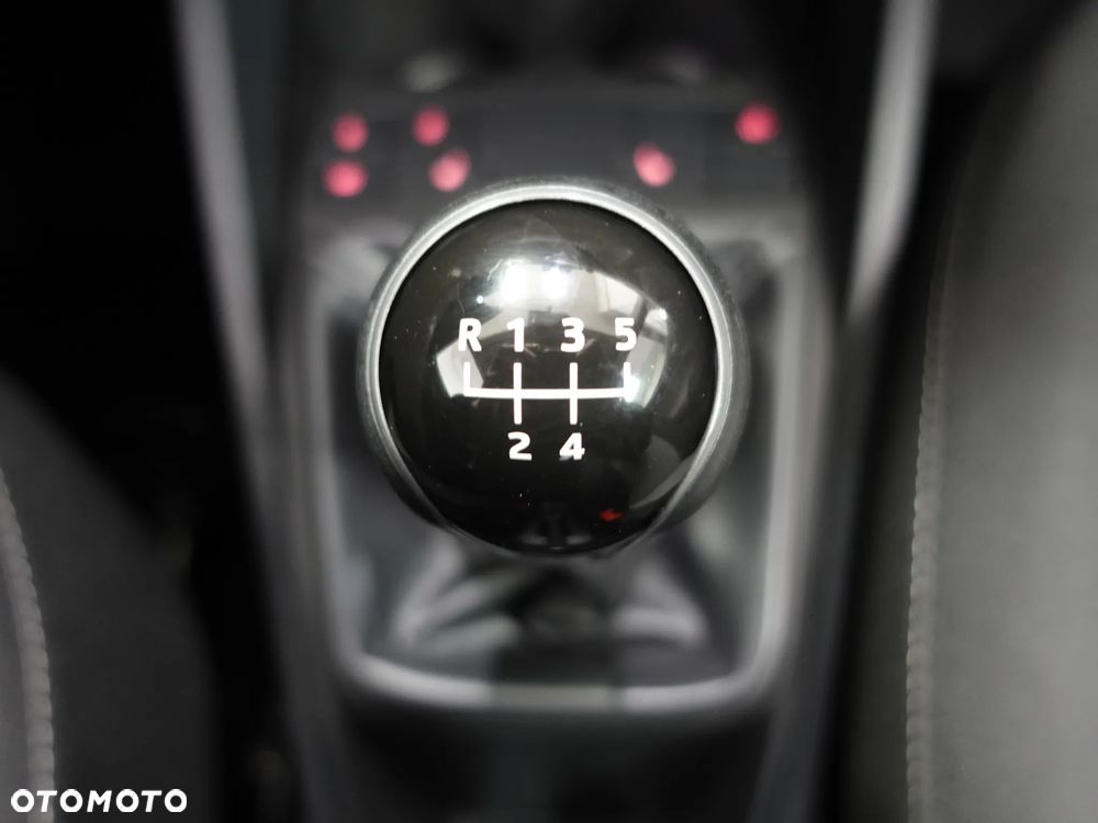 Seat Ibiza 1.4 16V Style - 35