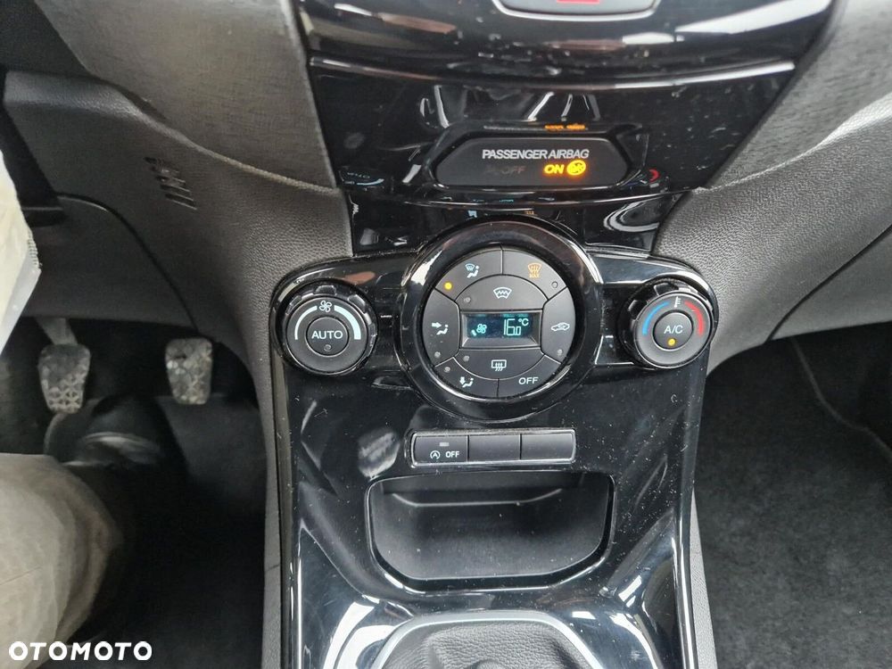 Ford Fiesta 1.0 EcoBoost Silver X Plus 2 ASS - 26