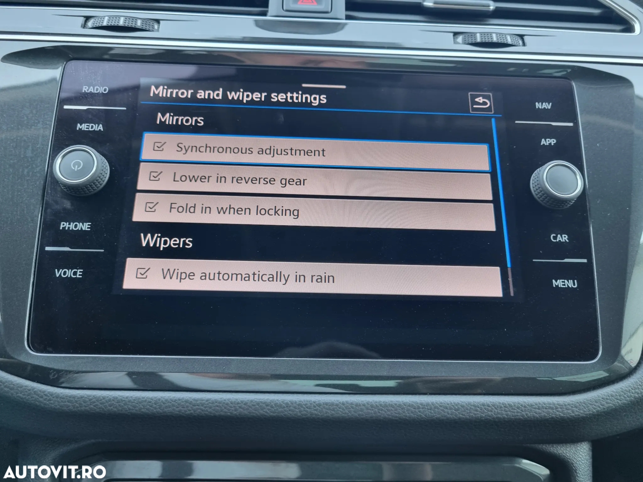 Volkswagen Tiguan 2.0 TDI SCR DSG Life - 27