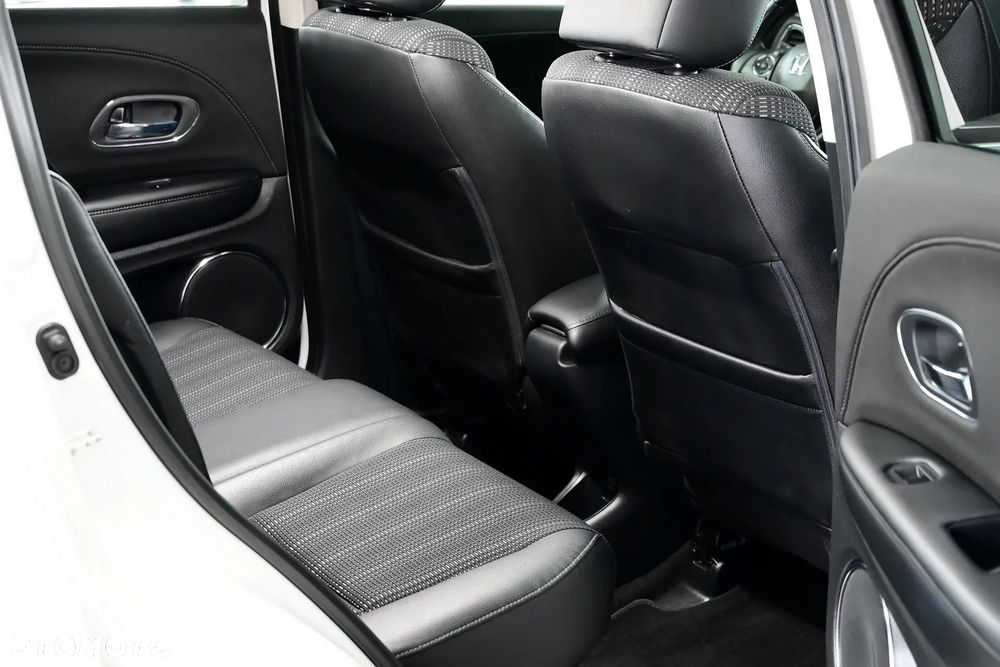 Honda HR-V 1.5 i-VTEC CVT Executive - 11