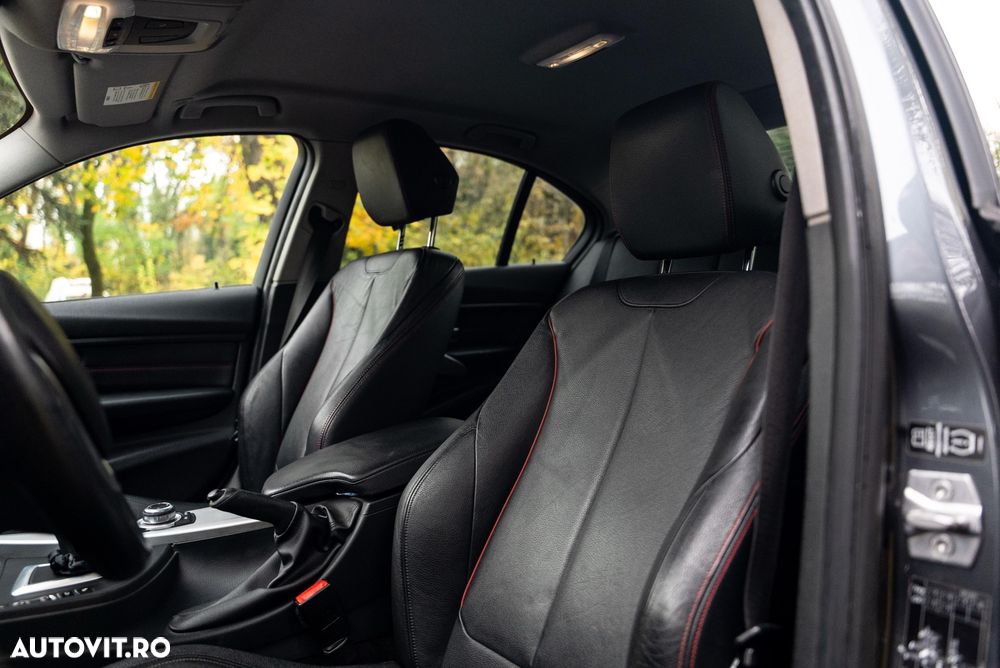 BMW Seria 3 328i Aut. Sport Line - 17