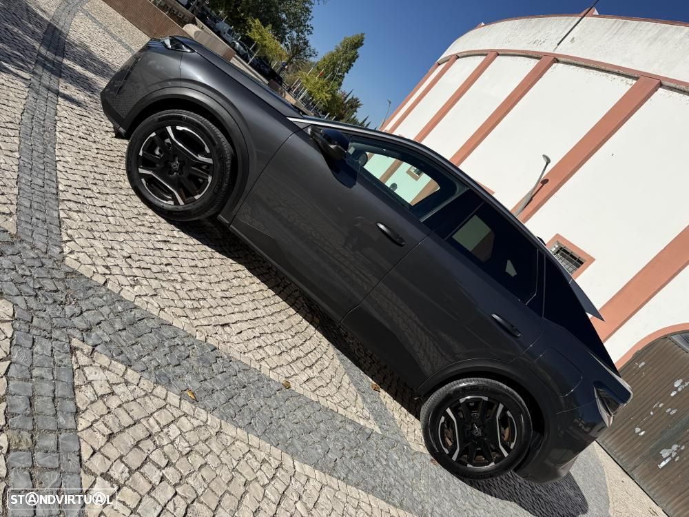Peugeot E-3008 73 kWh Allure - 13