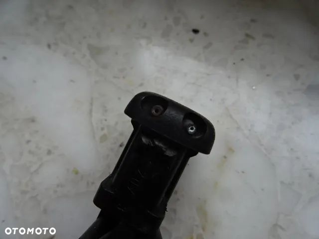 DYSZA SPRYSKIWACZY MASKI BMW E39 NR14 - 8