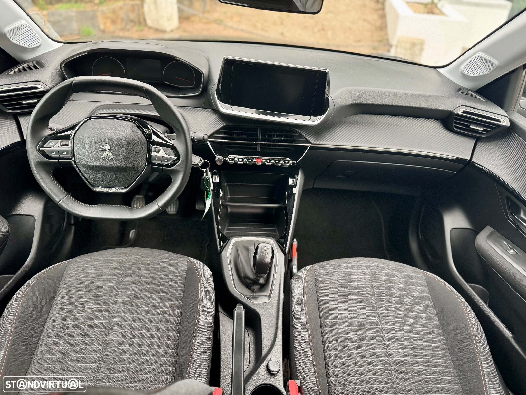 Peugeot 208 1.2 PureTech Active - 8
