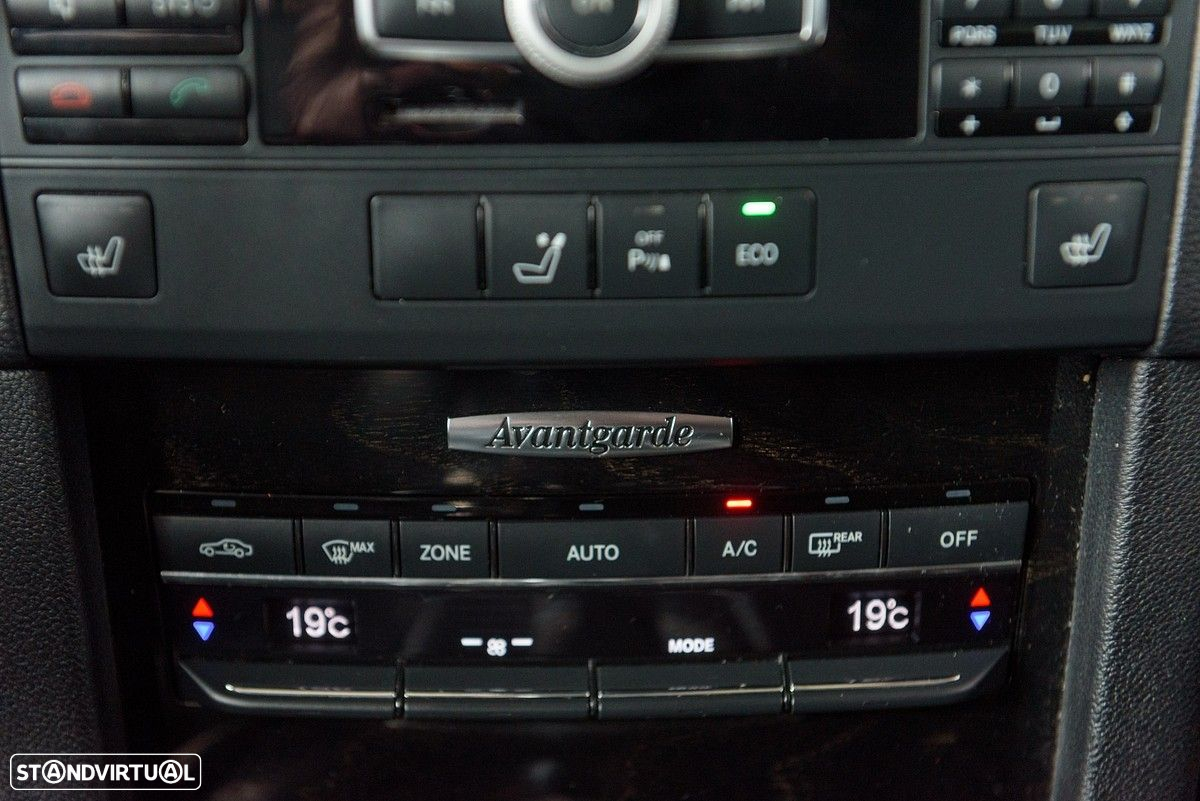 Mercedes-Benz E 220 CDi Avantgarde BlueEfficiency - 56