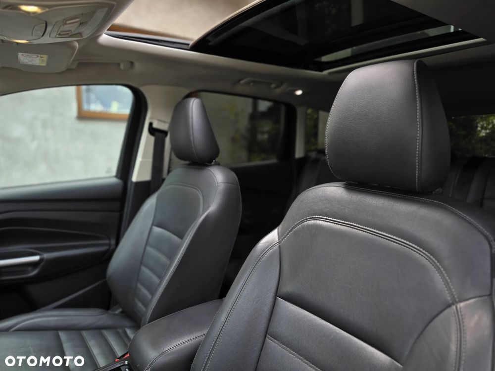 Ford Kuga - 15