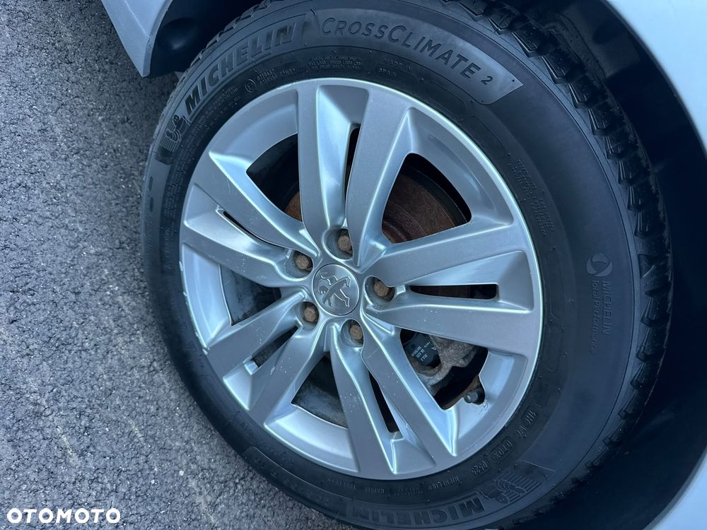 Peugeot 308 BlueHDi 120 Stop & Start Allure - 34