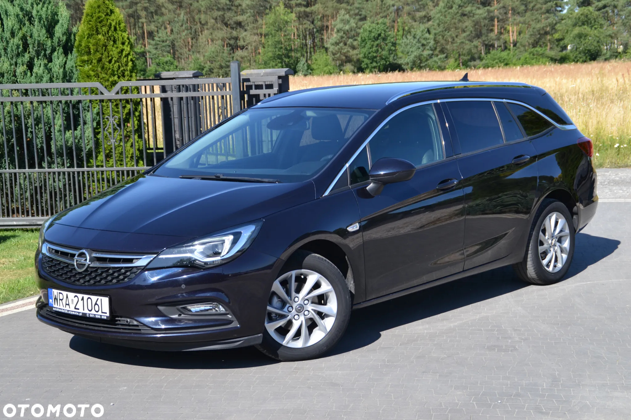 Opel Astra 1.4 Turbo Sports Tourer 120 Jahre - 3