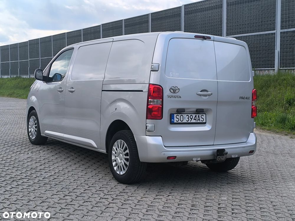 Toyota PROACE - 8