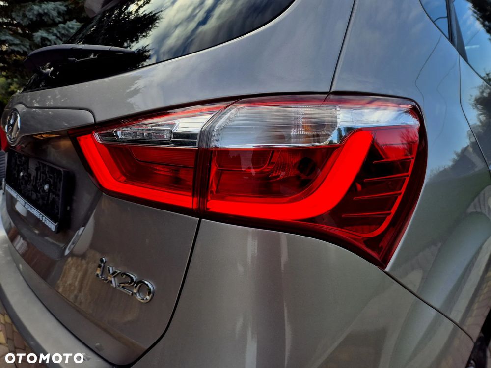 Hyundai ix20 1.6 Automatik YES Gold - 26