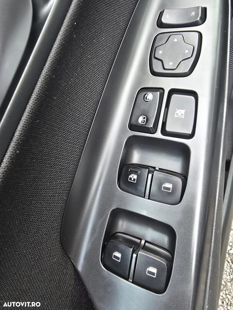 Hyundai KONA 1.0 T-GDI 120 CP 6MT 2WD Comfort - 10