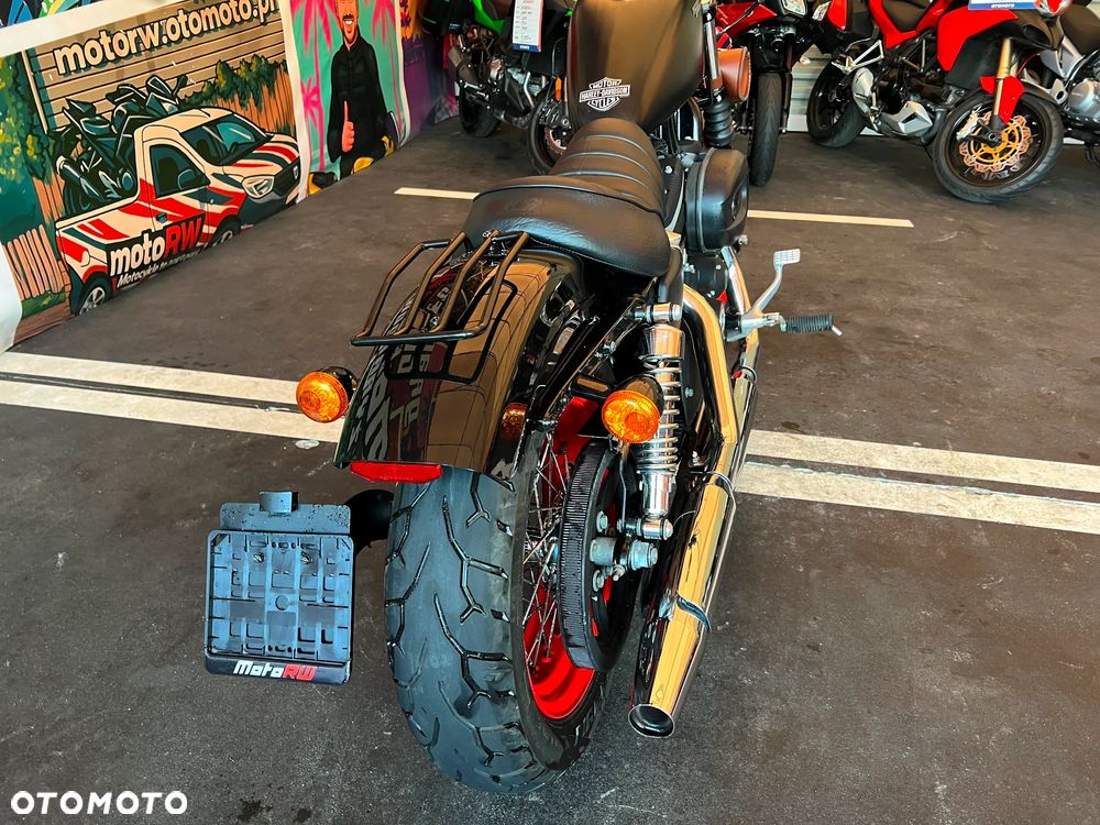 Harley-Davidson Sportster Iron 883 - 4