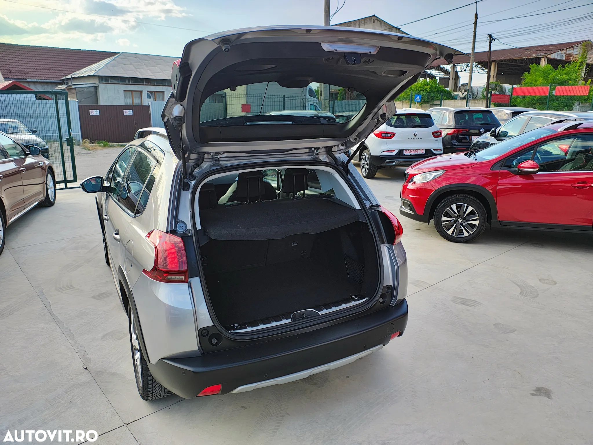 Peugeot 2008 PureTech 130 GPF Stop&Start Crossway - 11