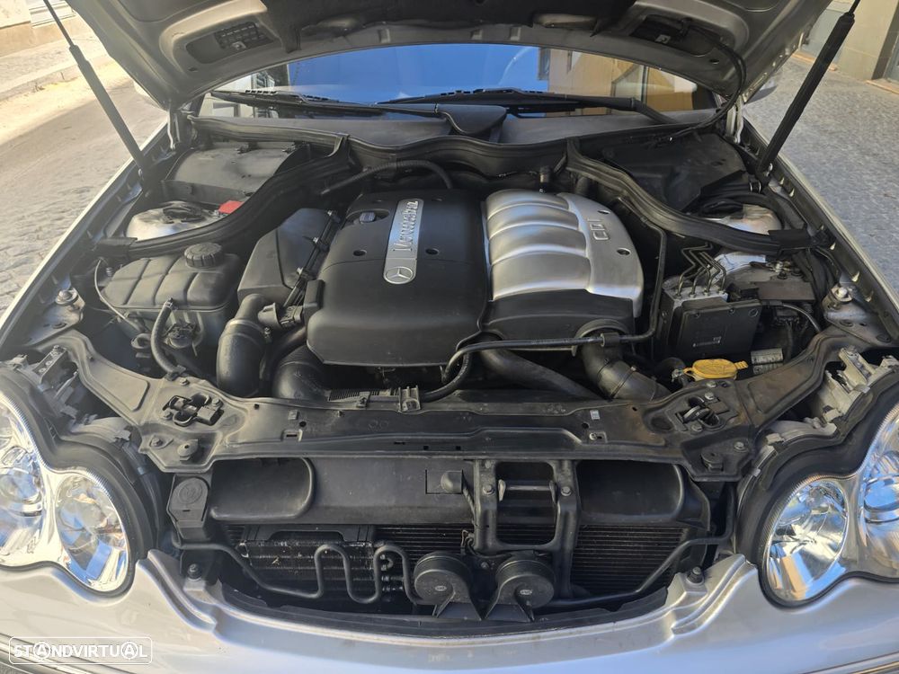 Mercedes-Benz C 220 CDi Avantgarde - 5