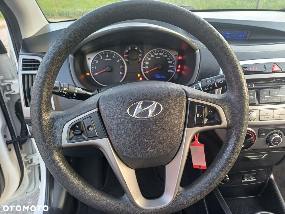 Hyundai i20 1.2 Comfort - 23