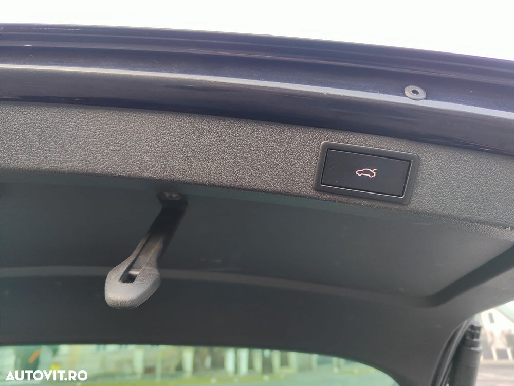 Skoda Octavia 1.6 TDI STYLE DSG - 5