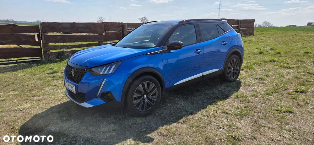 Peugeot 2008 PureTech 130 EAT8 GT - 8