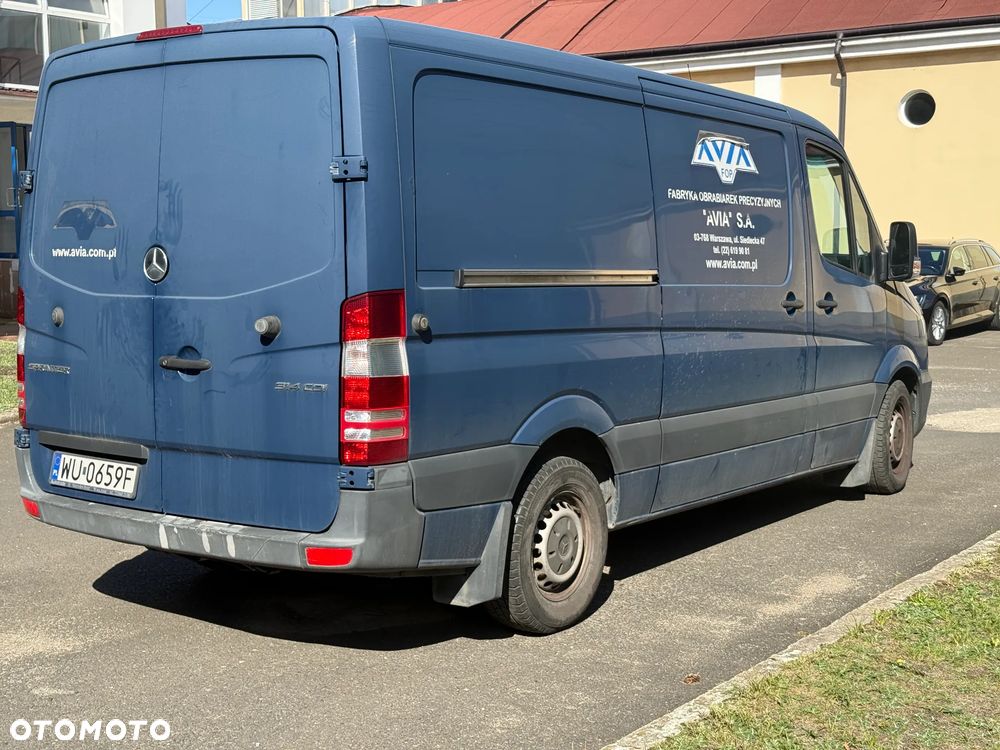 Mercedes-Benz Sprinter - 4