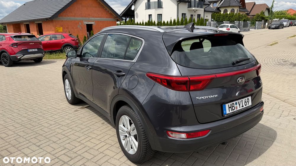 Kia Sportage 1.7 CRDI 2WD Spirit - 11