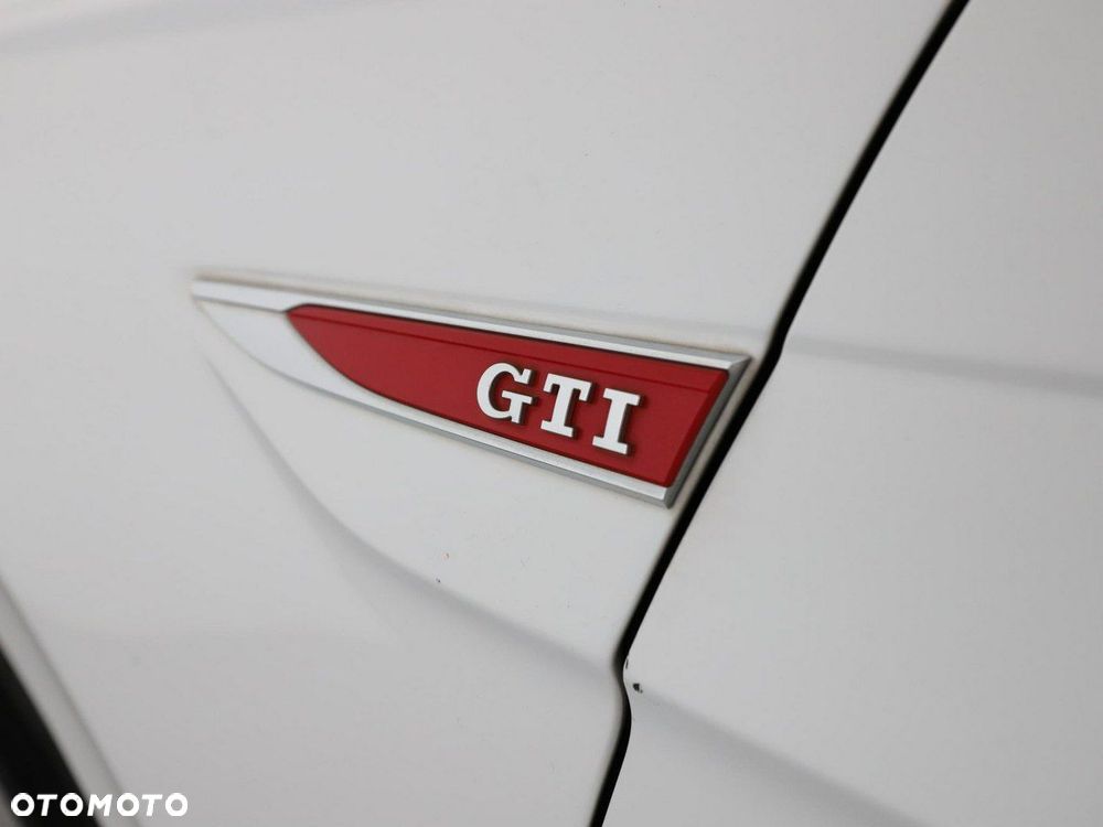 Volkswagen Polo 2.0 TSI GTI DSG - 36